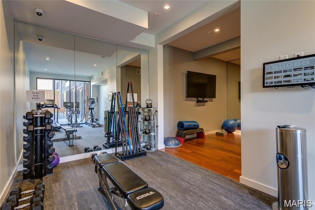 4101 Laclede Ave #316 - Photo 5 of 20