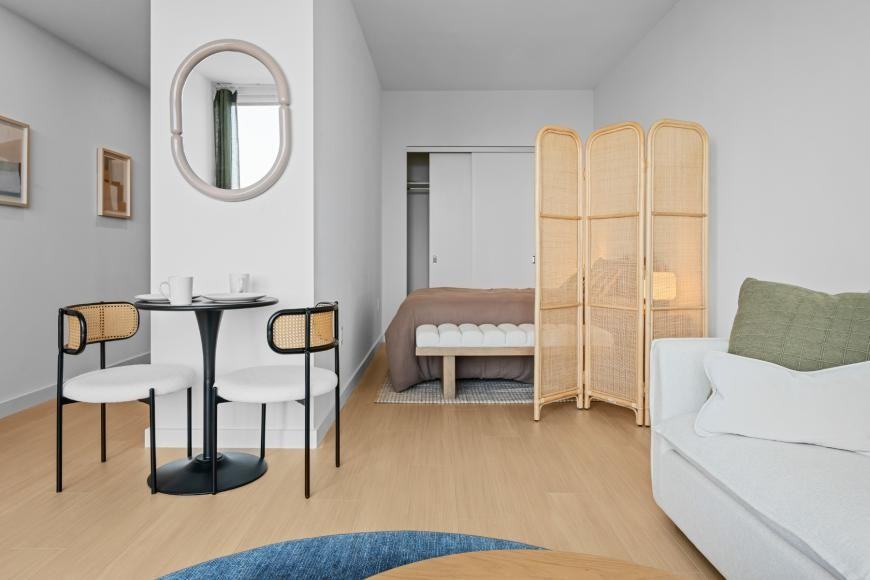 632 Newark Ave - Photo 7 of 10