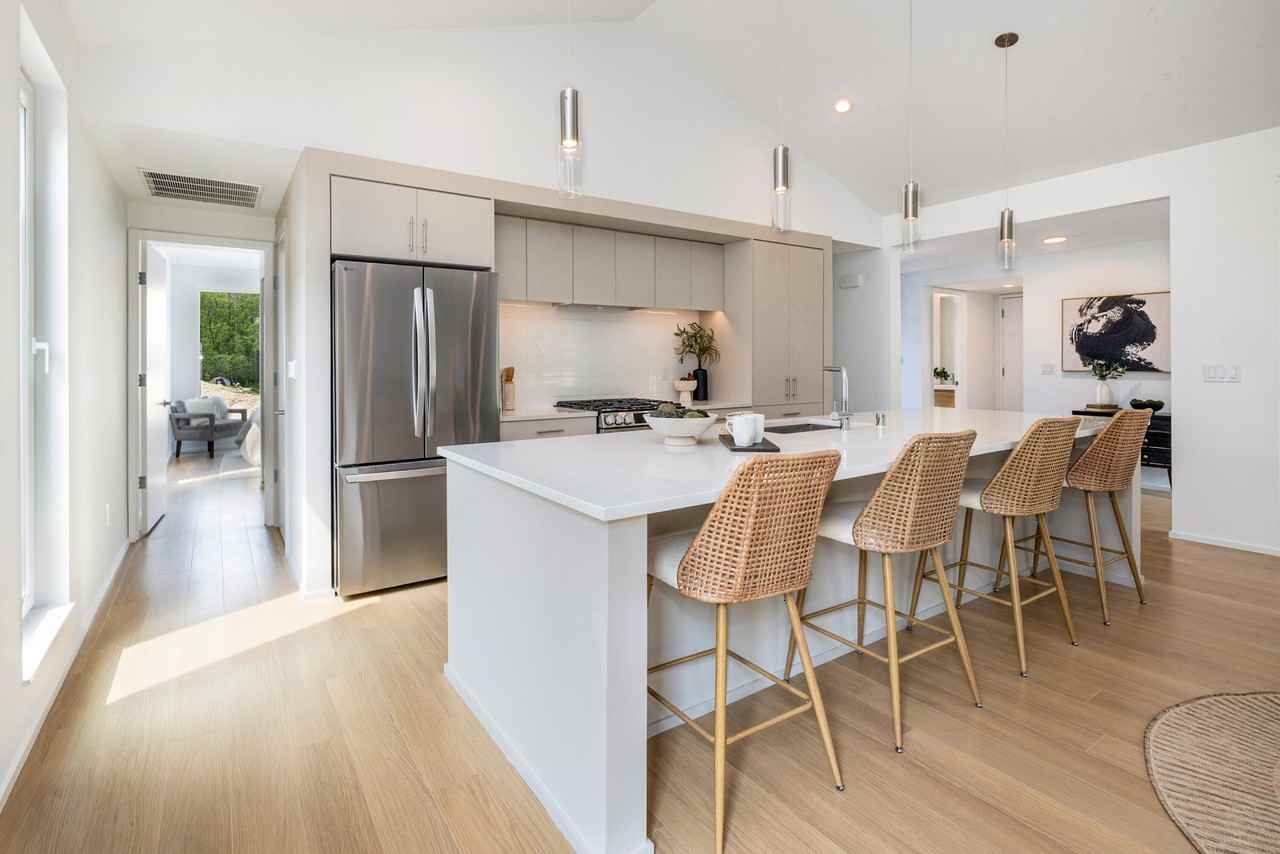 1194 Harmony Ct - Photo 6 of 25