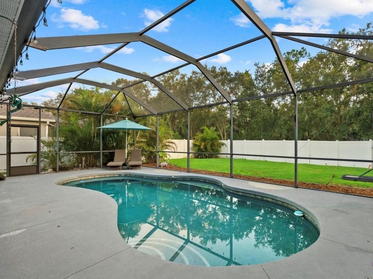 1602 Pinyon Pine Dr - Photo 4 of 10