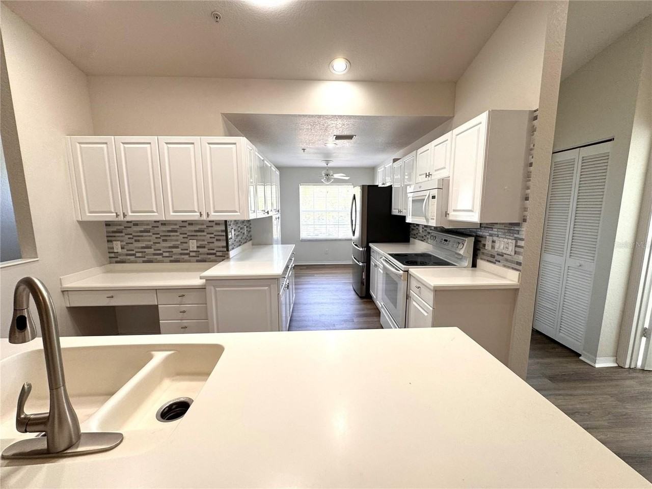 6629 Pineview Ter #5-20 - Photo 6 of 22