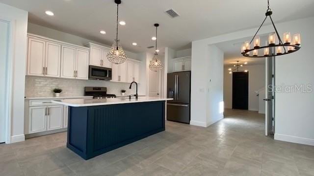 13845 Old Creek Ct - Photo 6 of 50