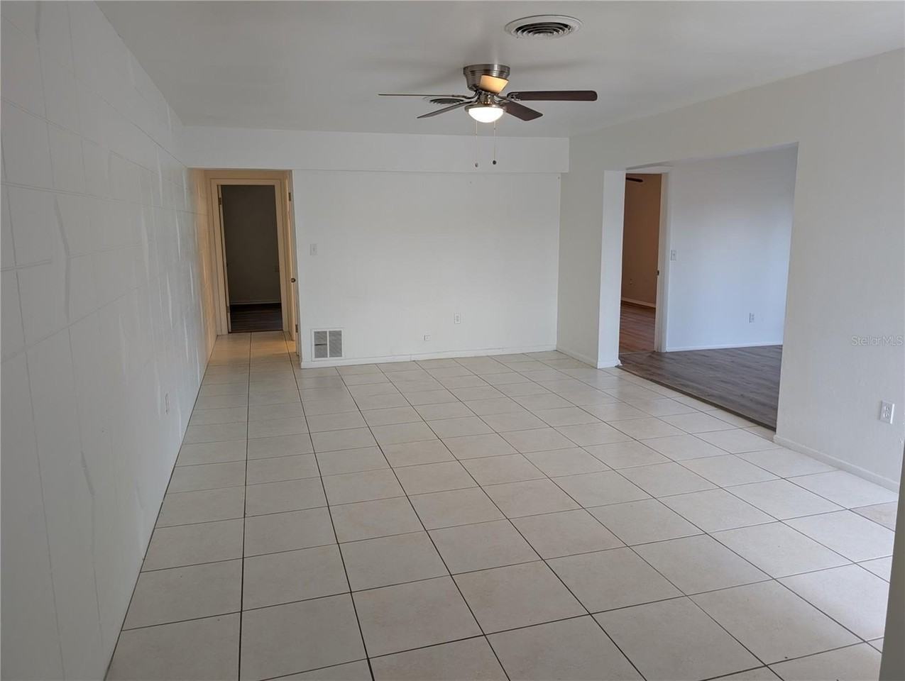 27284 Sunnybrook Rd - Photo 2 of 20