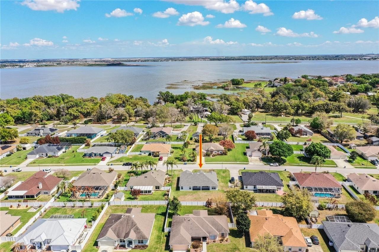 233 Towhee Rd - Photo 6 of 50