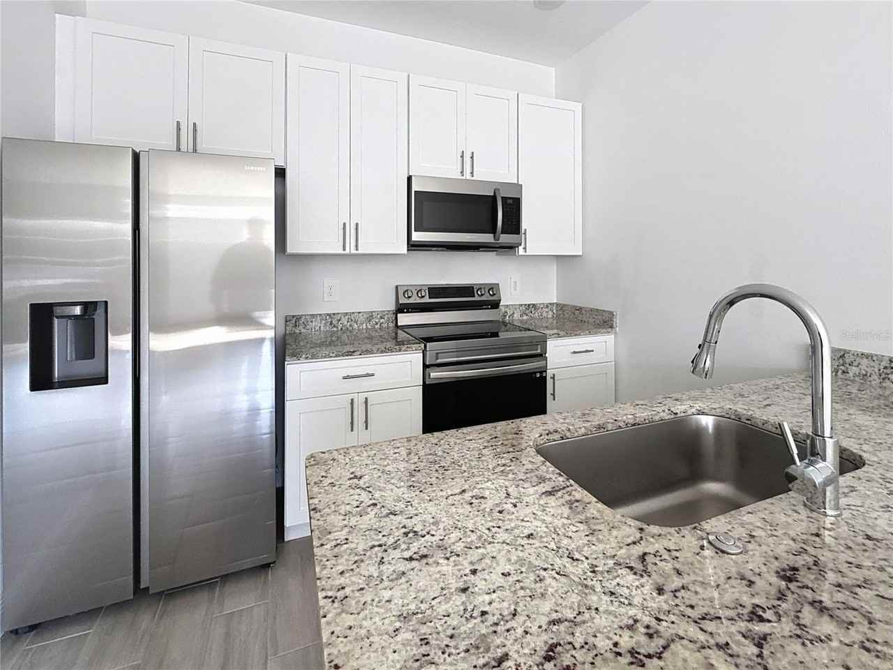 1554 Cumin Dr - Photo 5 of 15