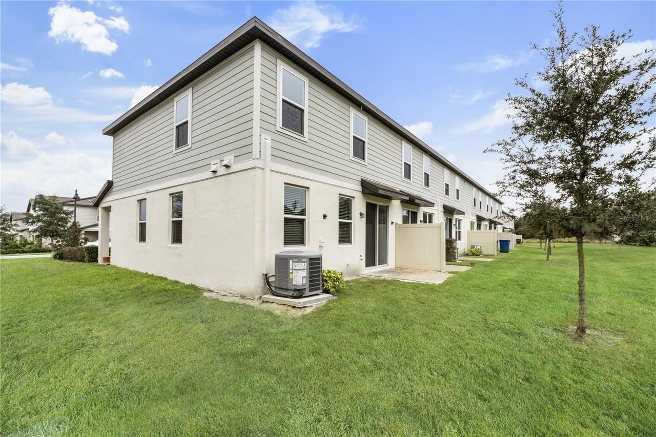 1430 Sage Bush St - Photo 4 of 22