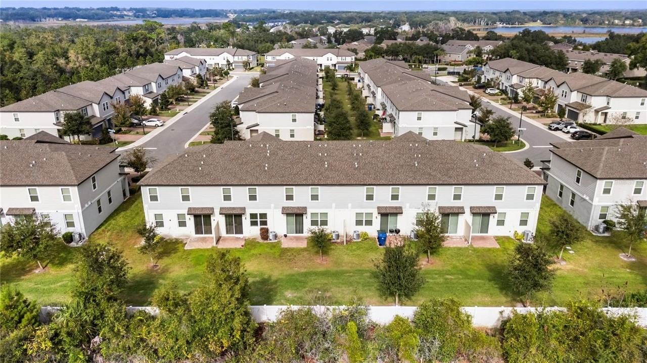 1430 Sage Bush St - Photo 6 of 22