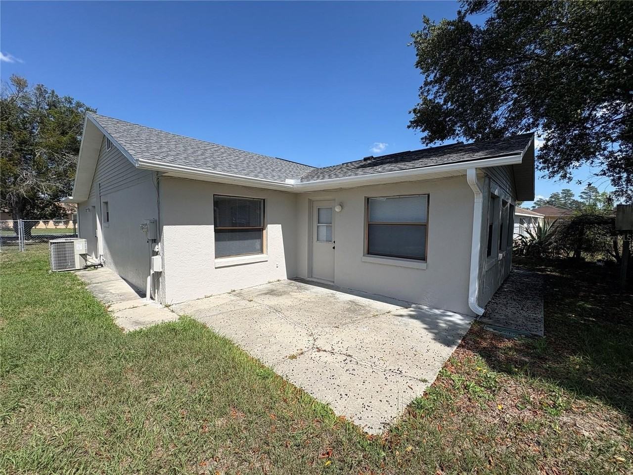 2870 Sw 143rd Place Rd - Photo 5 of 21