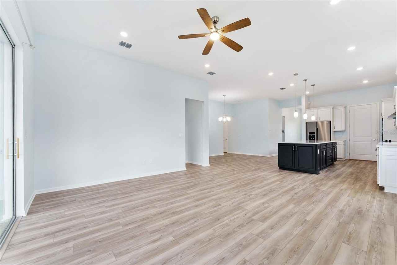 6023 Sw 86th Cir - Photo 3 of 50