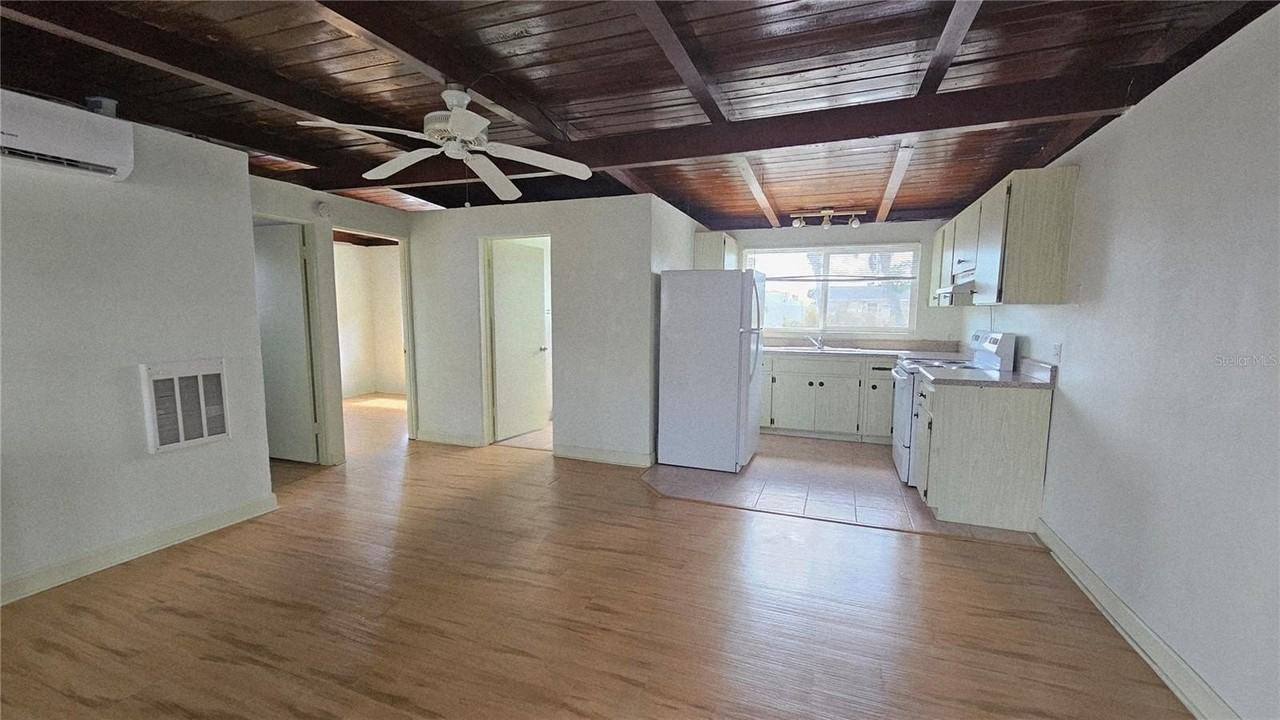 45 W Langsner St #A - Photo 6 of 12