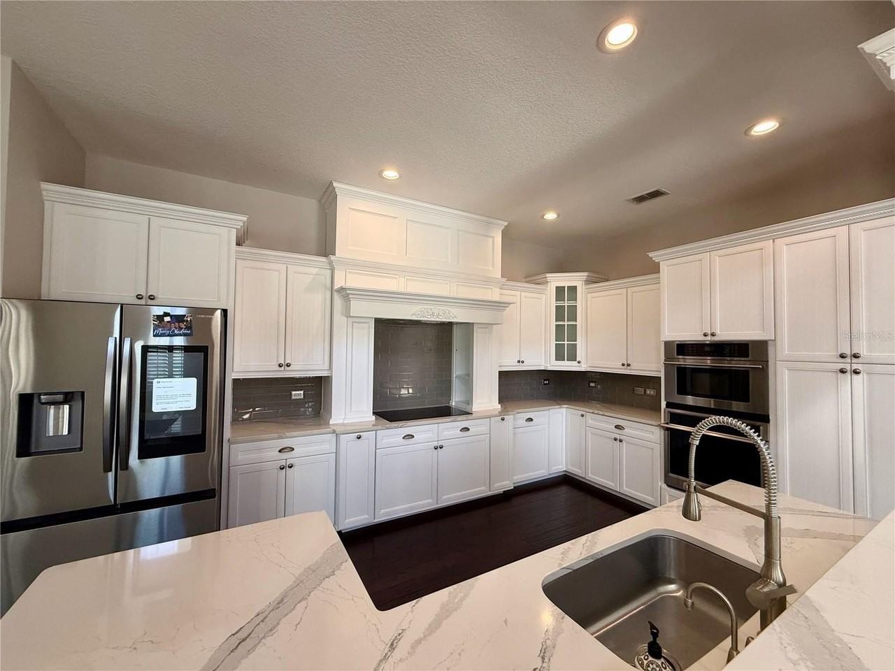 1328 Celebration Ave - Photo 7 of 26