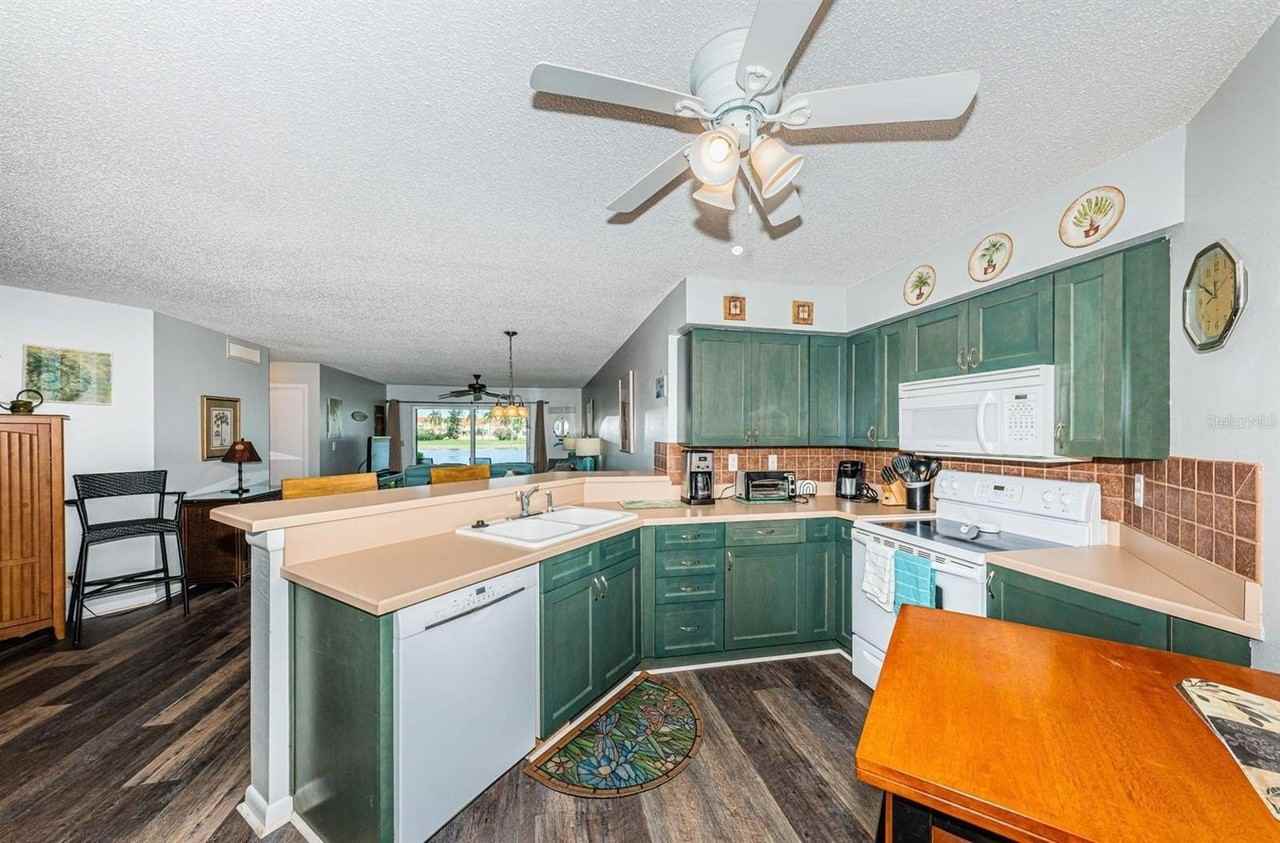 6100 Bahia Del Mar Cir #103 - Photo 7 of 20