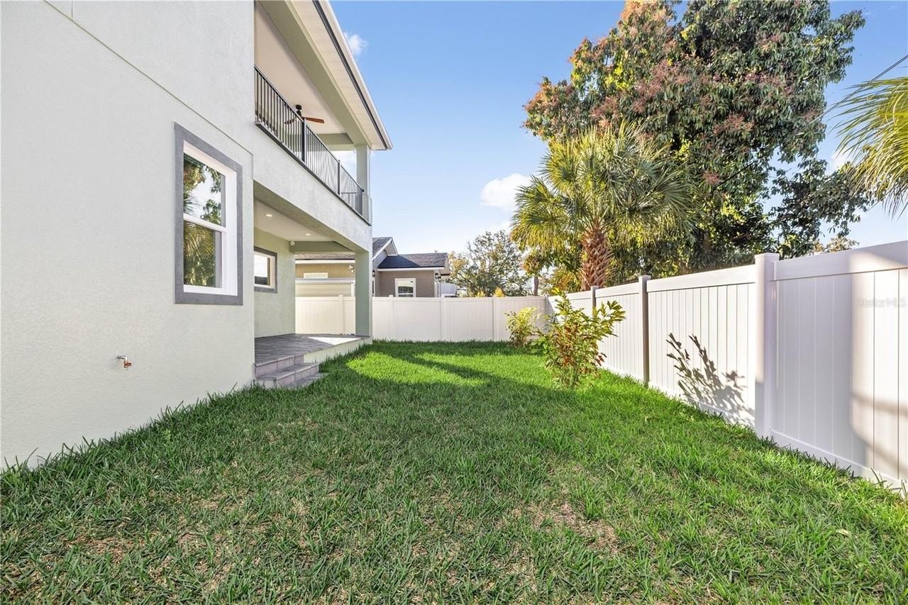 2727 W Chestnut St - Photo 5 of 50