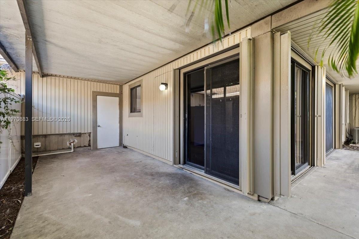 9701 W Daffodil Ln #1 - Photo 6 of 8