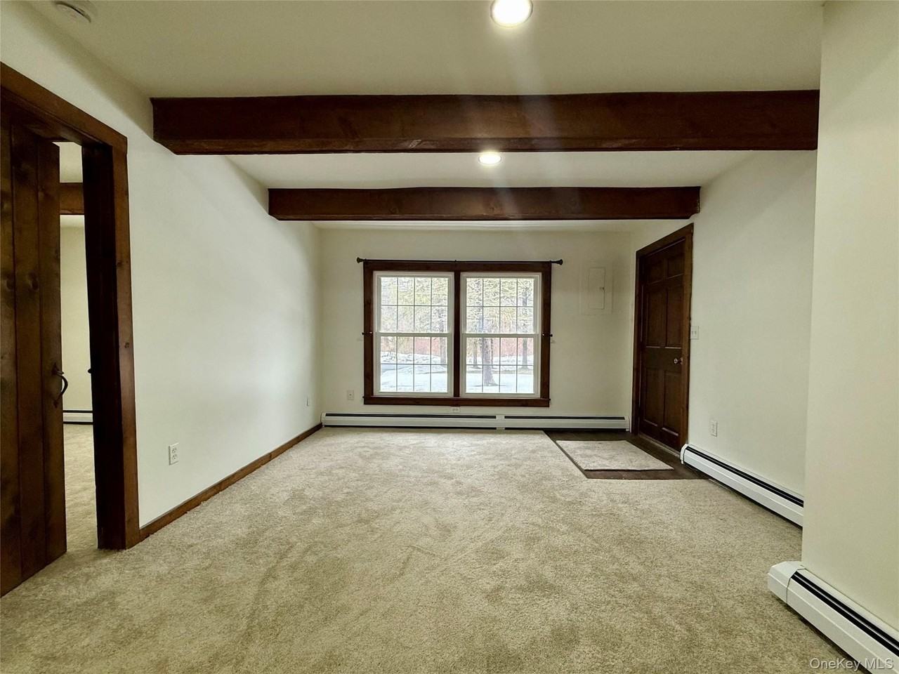 102 Fallkill Rd Unit 1w - Photo 6 of 21