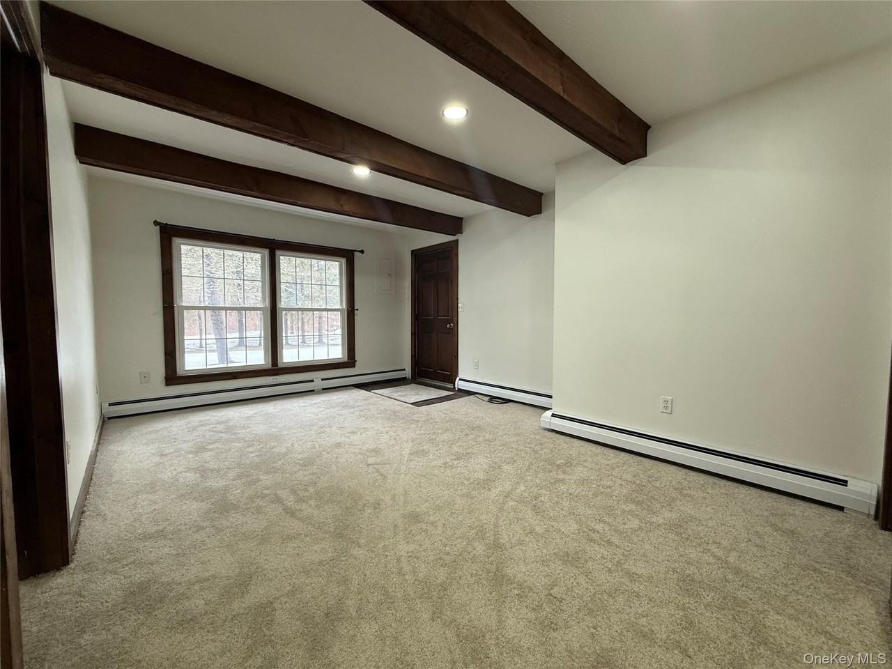 102 Fallkill Rd Unit 1w - Photo 7 of 21