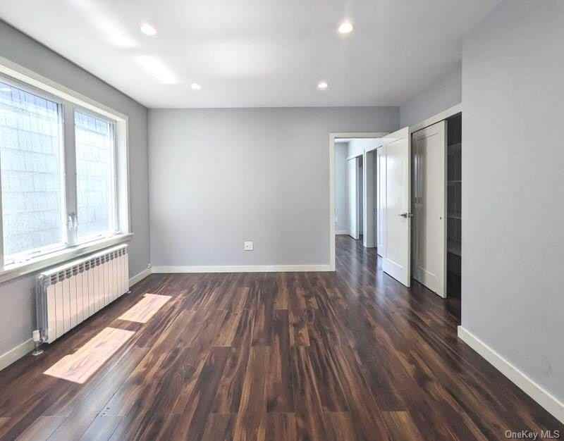 5809 61st St Unit 2 - Photo 5 of 8