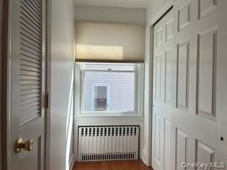 225 Maple Ave - Photo 7 of 20