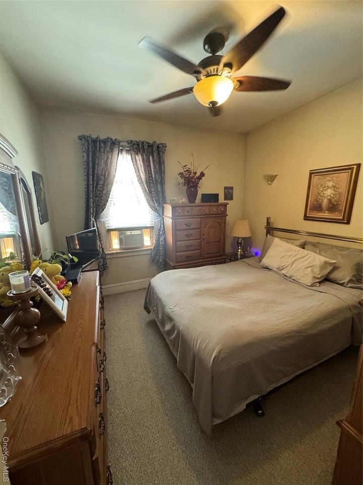 6922 64th Pl Unit 1 - Photo 7 of 10