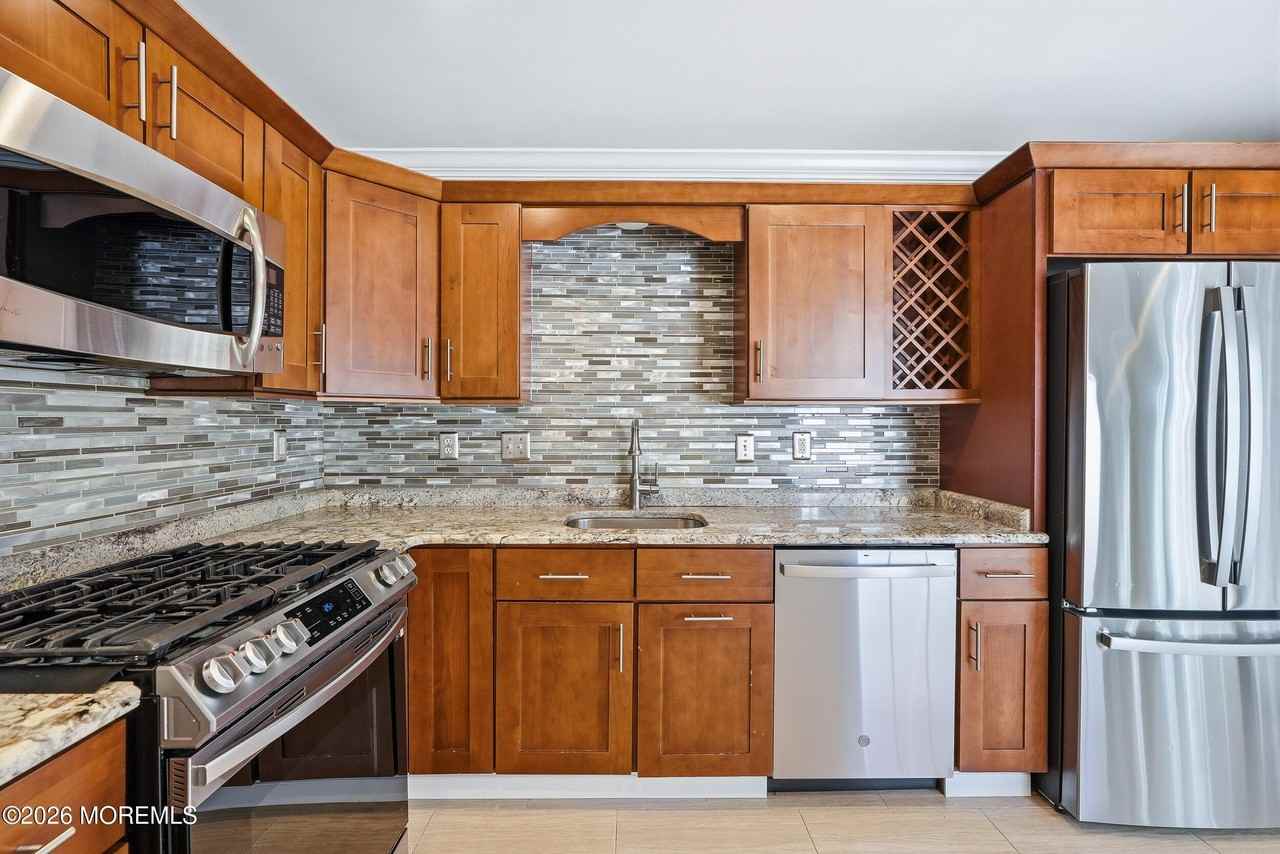 69 Daniele Dr Unit 4304 - Photo 3 of 41