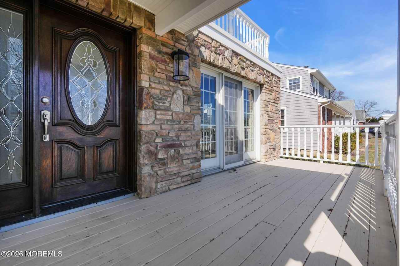 606 North Blvd - Photo 7 of 50