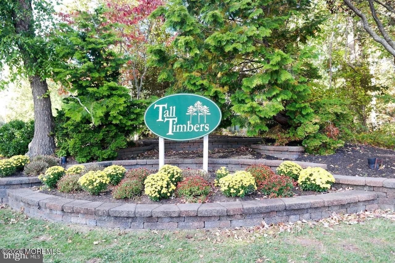 38 Westchester Dr - Photo 4 of 6