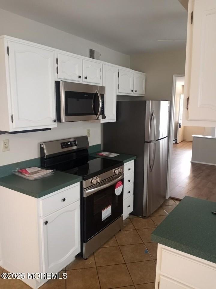 19 Marlow Ave - Photo 4 of 15