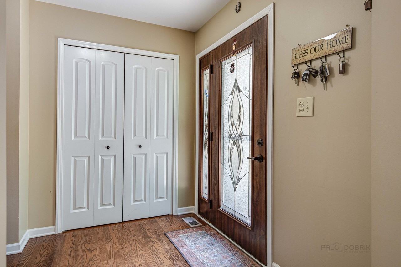 2238 Gleneagles Dr - Photo 5 of 35