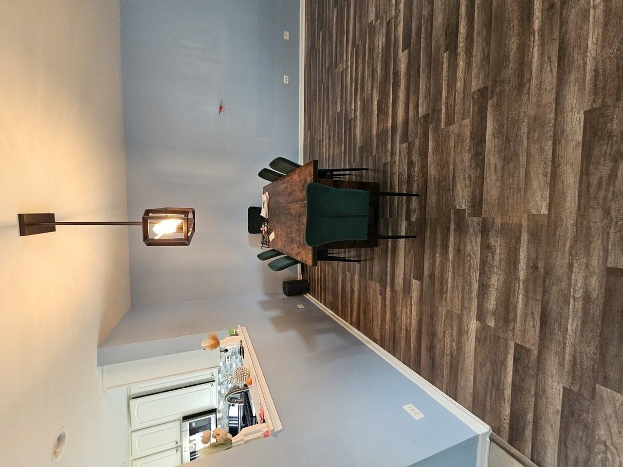 621 Lincoln Station Dr Unit 621 - Photo 5 of 10