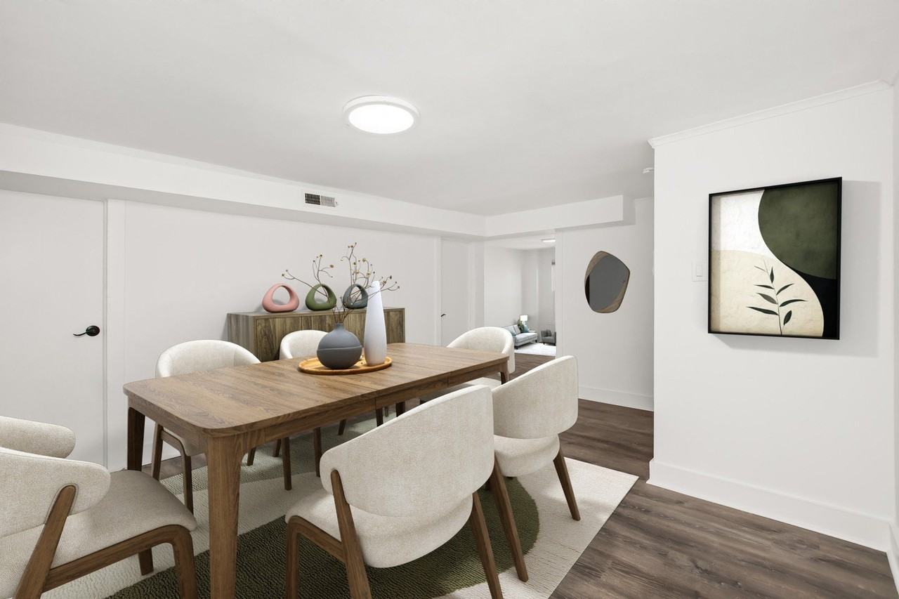 1919 W Chicago Ave Apt 4 - Photo 6 of 19