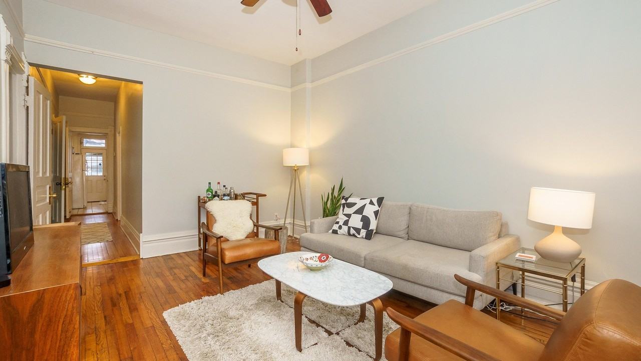 2033 W Potomac Ave Unit 1 - Photo 4 of 15