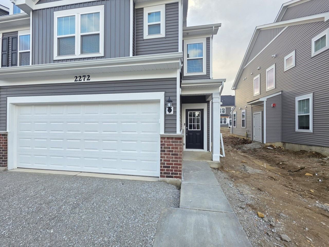 2272 Horseshoe Cir Unit 09004 - Photo 2 of 30