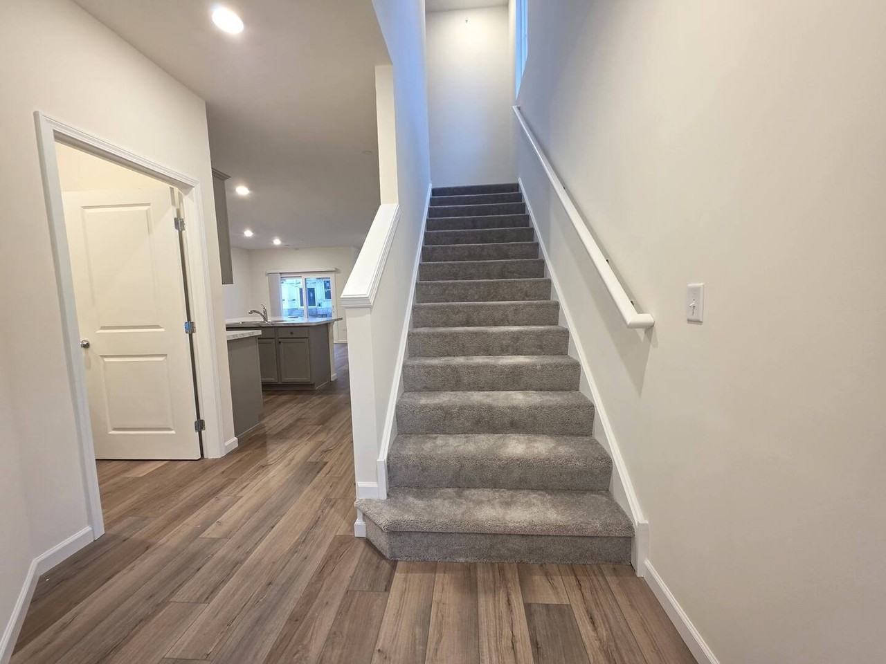 2272 Horseshoe Cir Unit 09004 - Photo 5 of 30