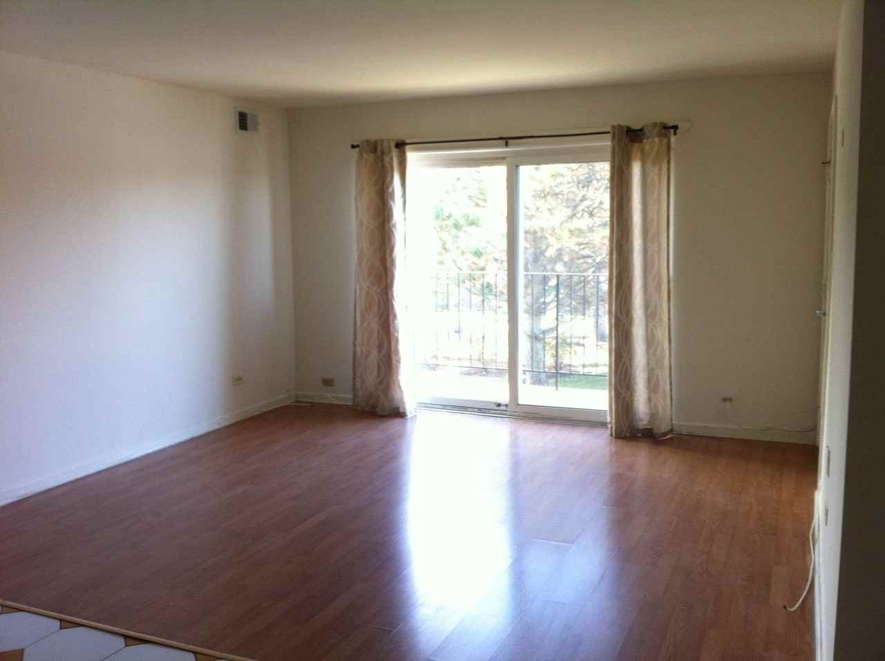 9368 Bay Colony Dr Apt 2s - Photo 5 of 19