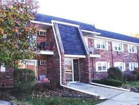 2343 Ogden Ave Apt 10 - Photo 1 of 1