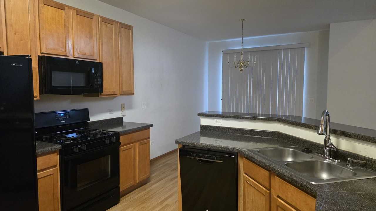 434 Vaughn Cir - Photo 5 of 24