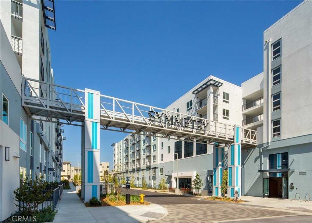 19535 Nordhoff St #35-107 - Photo 2 of 27