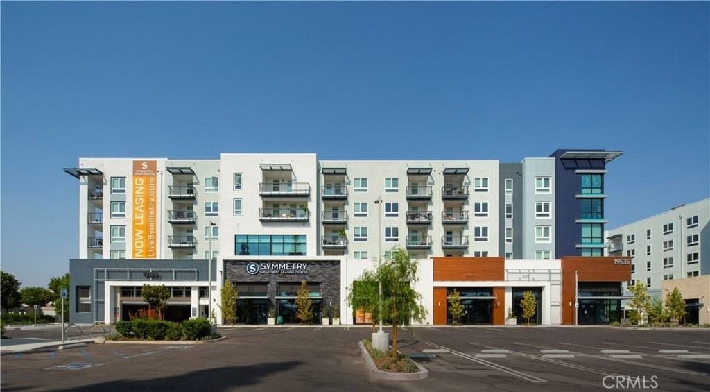 19535 Nordhoff St #35-107 - Photo 6 of 27