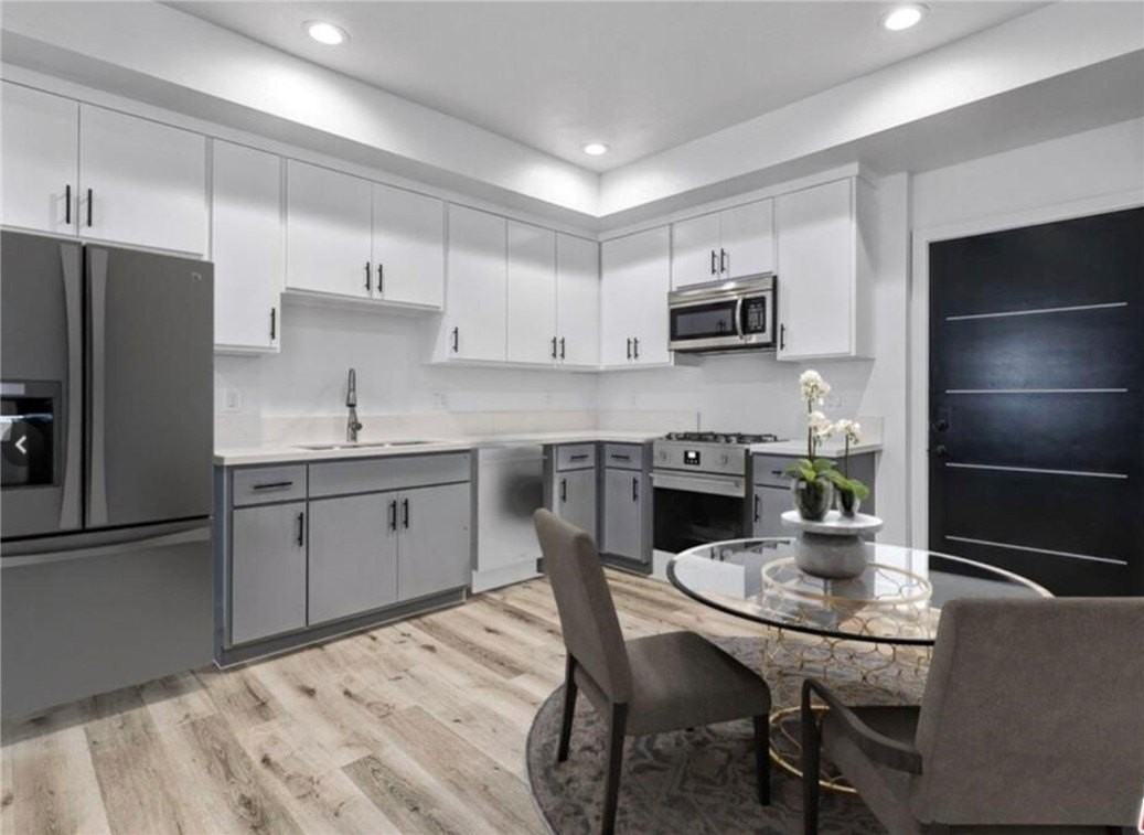 4643 W 18th St - Photo 2 of 9