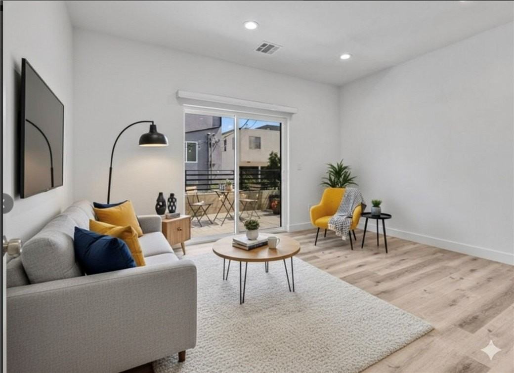 4643 W 18th St - Photo 5 of 9