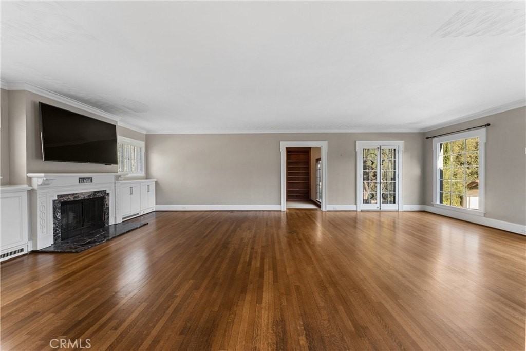 1205 W Highland Ave - Photo 7 of 41