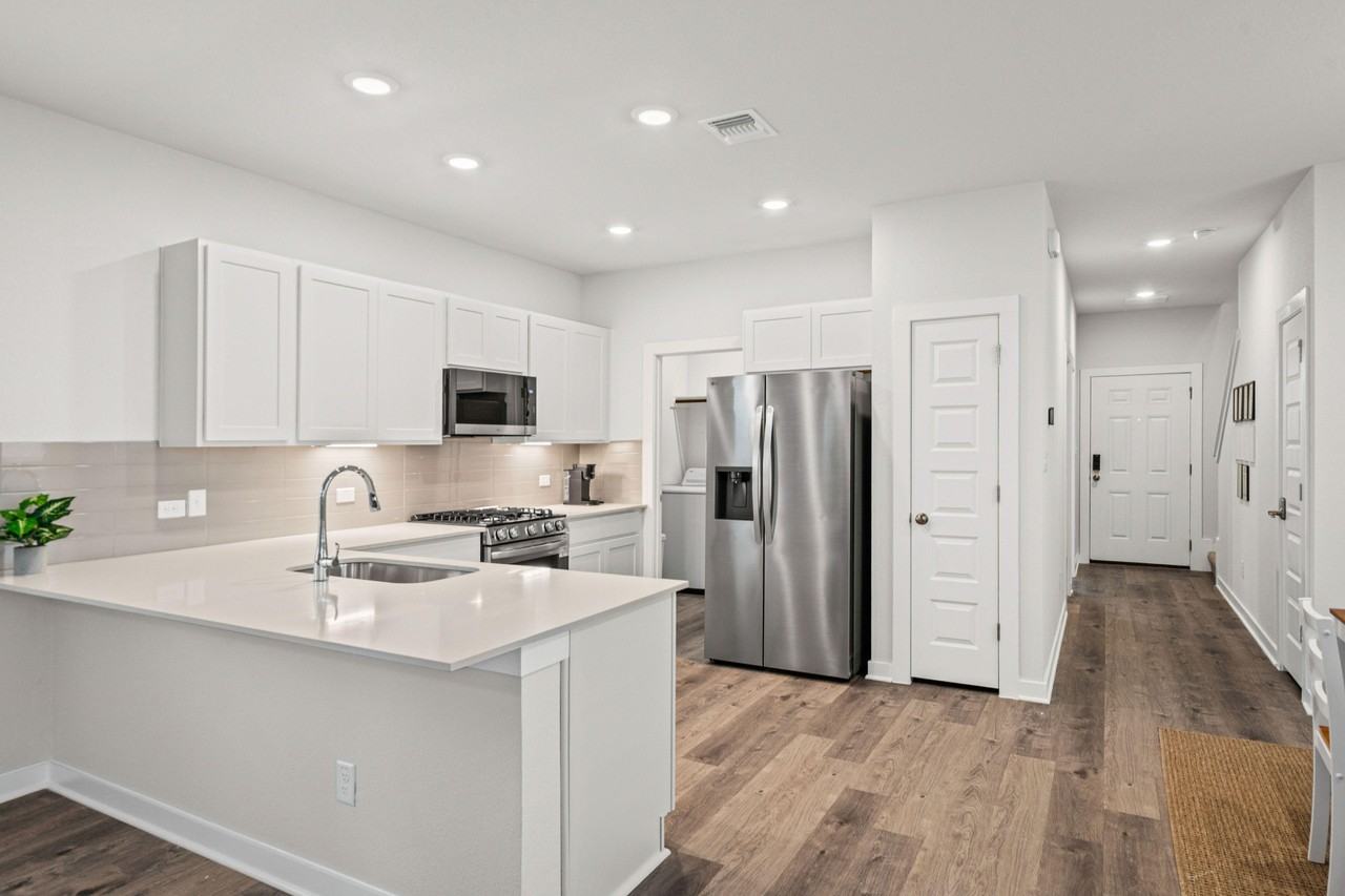 Alice Jay Way - Photo 3 of 11