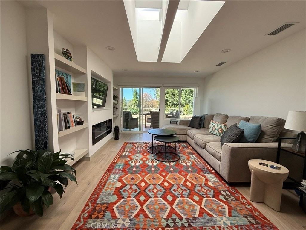 3199 Via Buena Vis #D - Photo 4 of 29