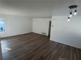 featured image of 9594 Pettswood Dr