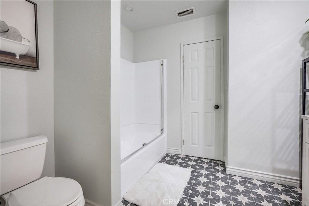 430 E Mayfair Ave - Photo 6 of 9