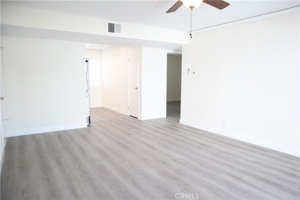 2 Terrace Cir - Photo 6 of 11