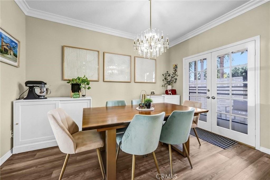 1849 10th Ave #E - Photo 6 of 28