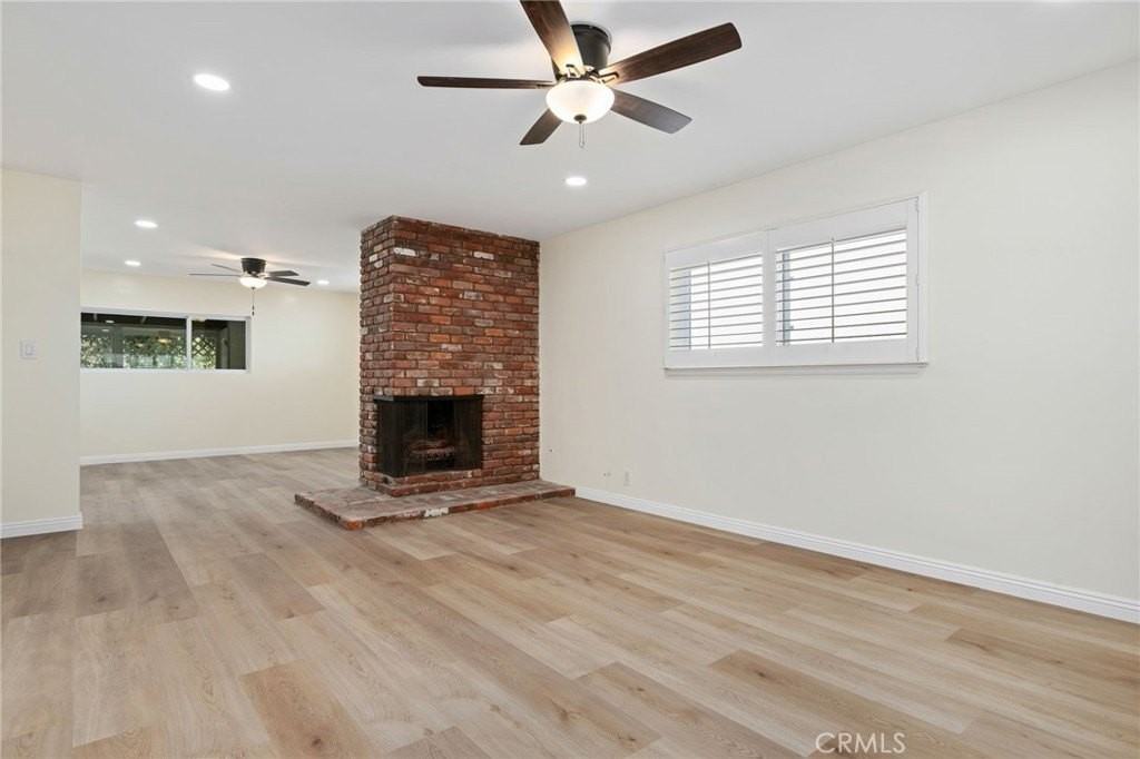 329 Bucknell Ave - Photo 5 of 19