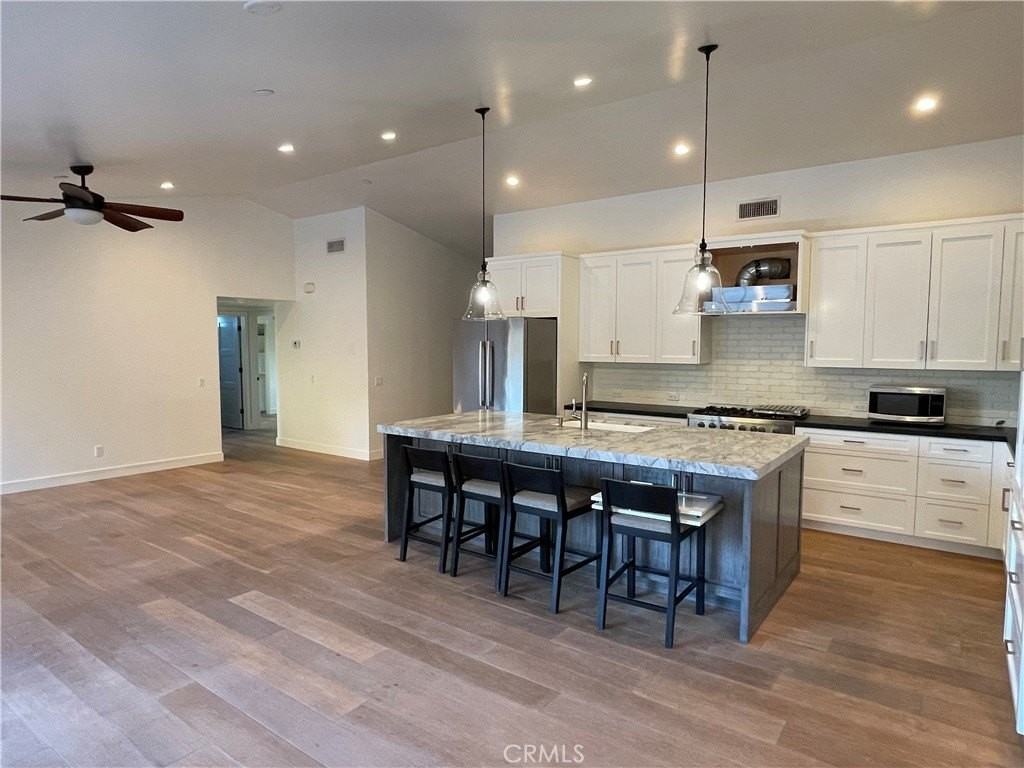 2919 Estancia - Photo 4 of 10