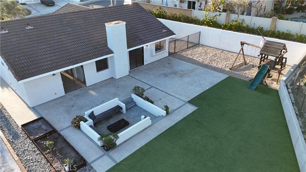 2919 Estancia - Photo 6 of 10